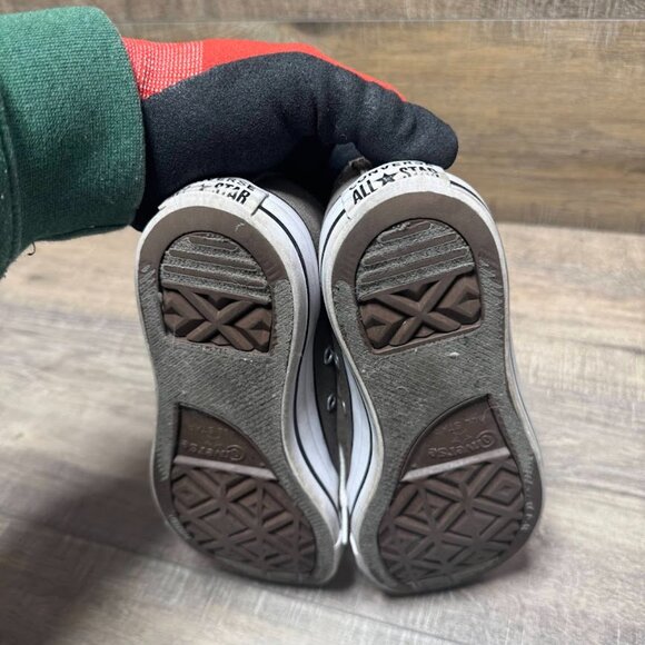 Converse Chuck Taylor All Star Grey Canvas Sneakers Women's Size 7 - Picture 4 of 7